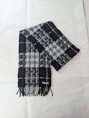 Burberry Cashmere/Wool Plaid Scarf Black Unisex Classic Luxury Winter Wrap
